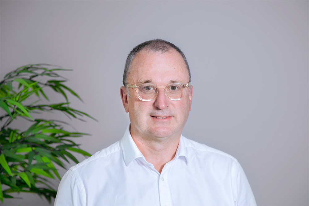 ben wood headshot2 2